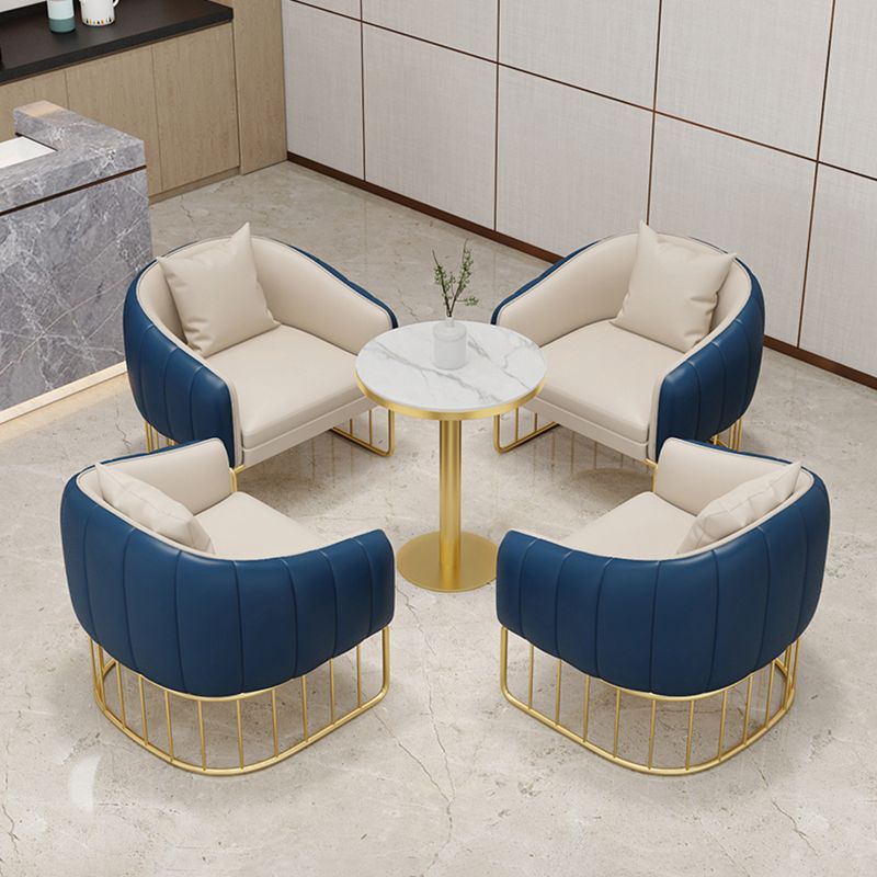 Silla sin brazos de comedor de metal Glam, sillas de comedor de cuero PU para uso doméstico