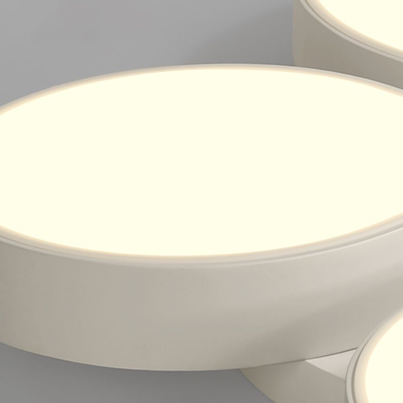 Plafonnier LED en acrylique à 4 lumières de style moderne et concis, plafonnier géométrique en fer laqué