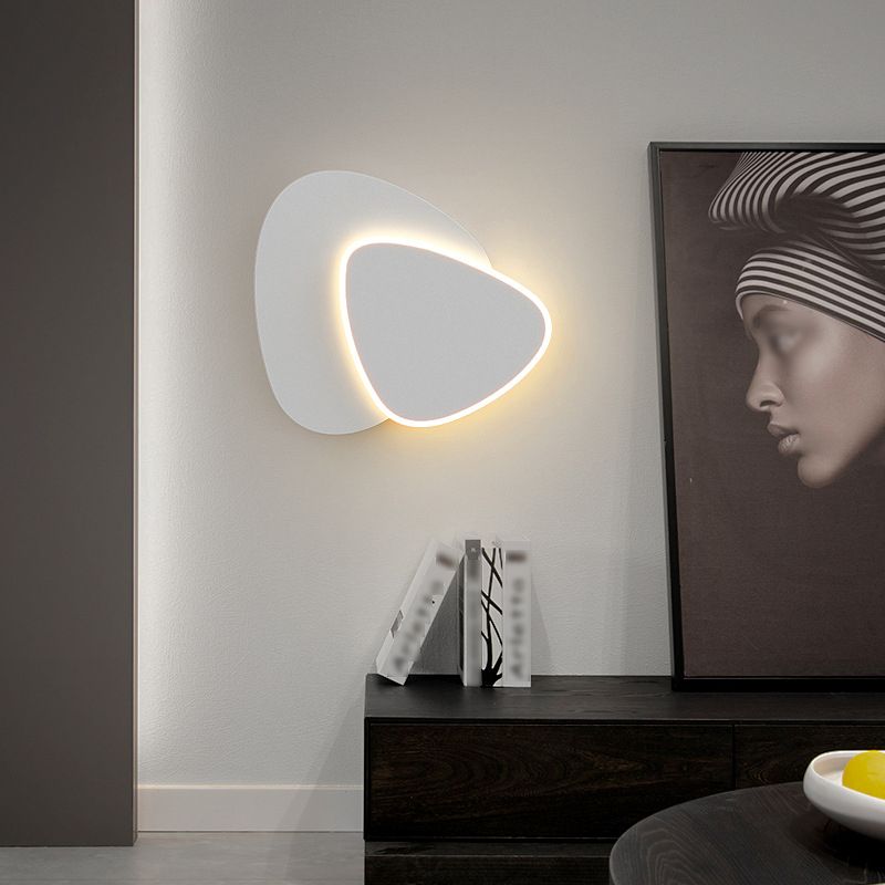 Modern LED Wall Mount Light 1-Light Wall Sconce Light with Acrylic Shade for Bedroom