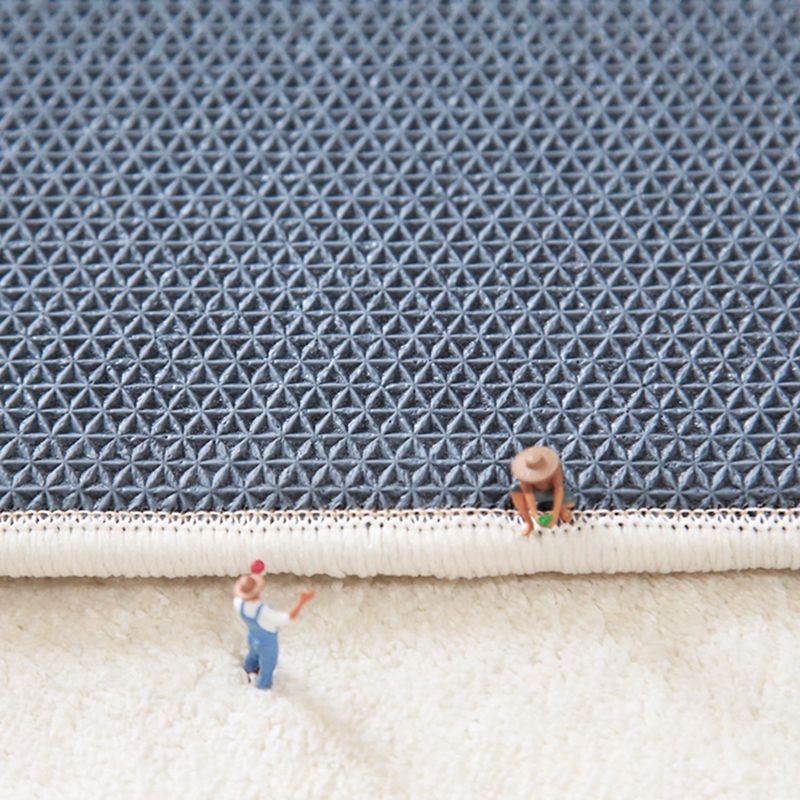 Black Modern Rug Polyester Check Pattern Rug Washable Indoor Rug for Living Room