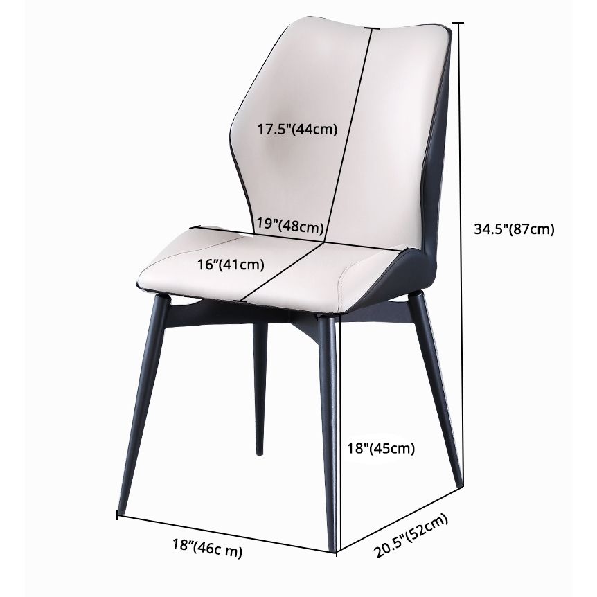 Chaise de restauration industrielle chaise Parsons Wingback avec des jambes en métal noir pour usage domestique