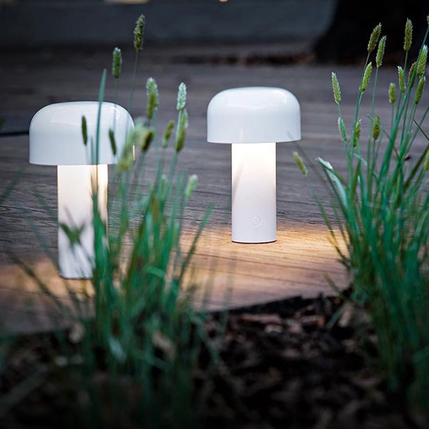 Metal Mushroom Table Light Minimalist Style LED Night Table Lamp