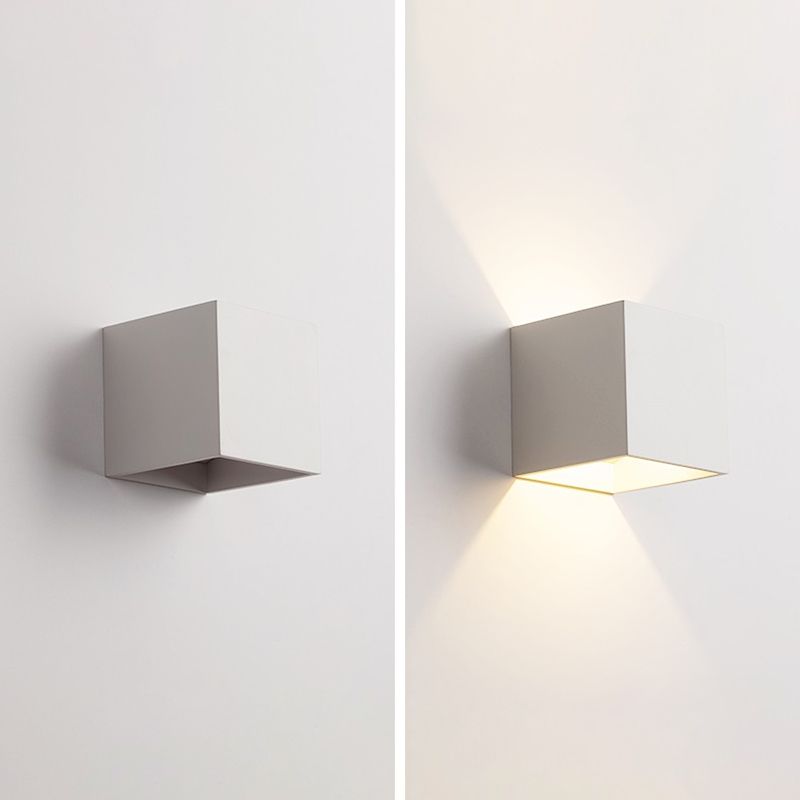 Square Shade Metal Wall Sconce Modern Style 2 Lights Wall Mount Light Fixture