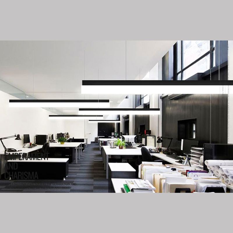 Éclairage pendentif linéaire rectangulaire mince simple