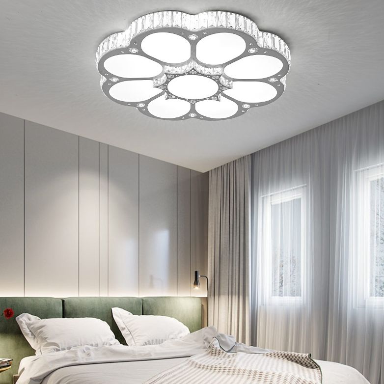 White Floral Ceiling Mount Light Fixture Modern LED Crystal Flushmount Ceiling Fixture