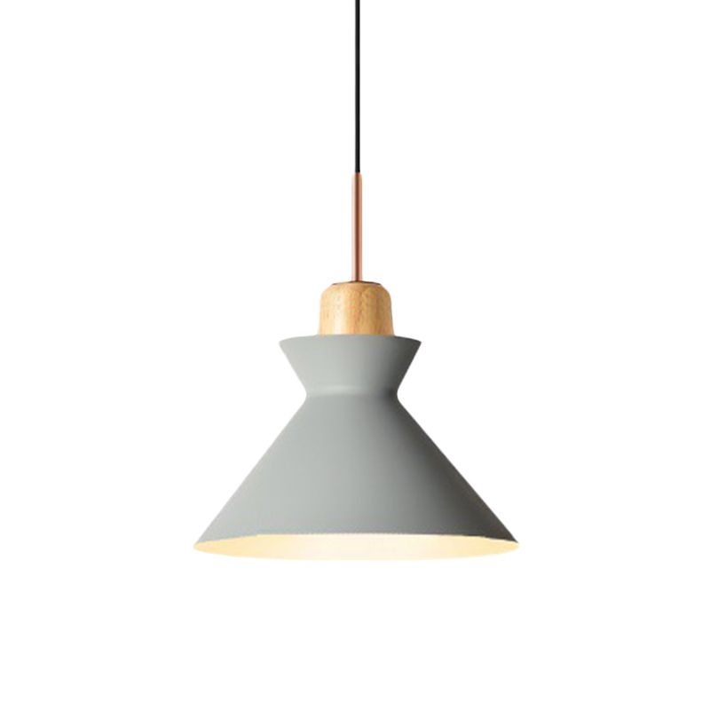 Nordic Stylish Conic Hanging Lamp 1 Glühbirne Metall und Holzheize Beleuchtung in Grau/Weiß für Wohnzimmer