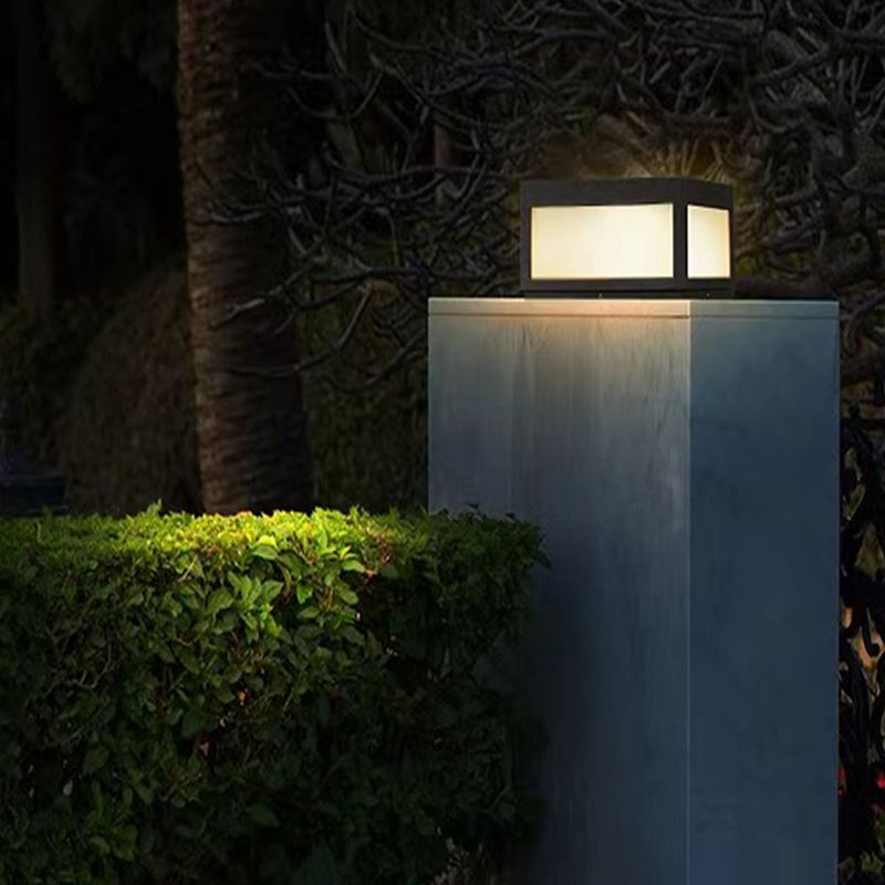 Rectangle Shape Metal Outdoor Light Modern Single Light Solar Pillar Lamp in Black