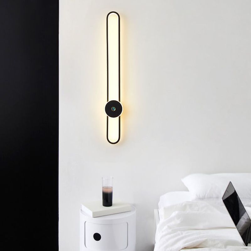 Metal Linear Shape Wall Light Modern Style 1-Light Wall Mount Light Fixture