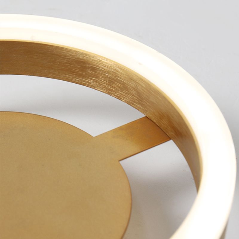 Metal Geometric Shape Flush Mount Light Modern-Style 1 Light Flush Ceiling Light in Gold