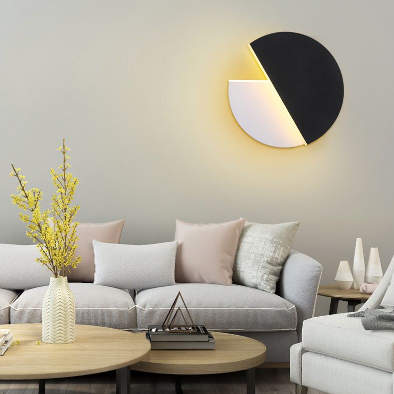 Lampada a parete a LED di ferro nella moderna semplicità acrilica circolare a parete rotabile per gli spazi interni