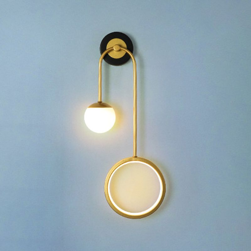 Modern Unique Shape Wall Mount Light Fixture 2 Light Wall Light Sconce in Gold