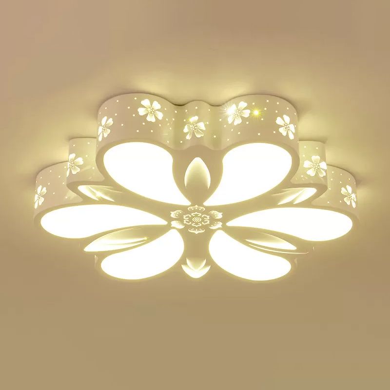 Cut-out Flower Flush Mount Ceiling Light Contemporary Acrylic White LED Flushmount Lighting in Warm/White/3 Color Light