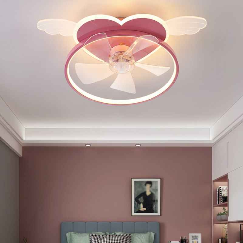 Cartoon Love Heart Led Lüfter Leichtes Acrylschlafzimmer Halbflush Mount Decke mit Metallring