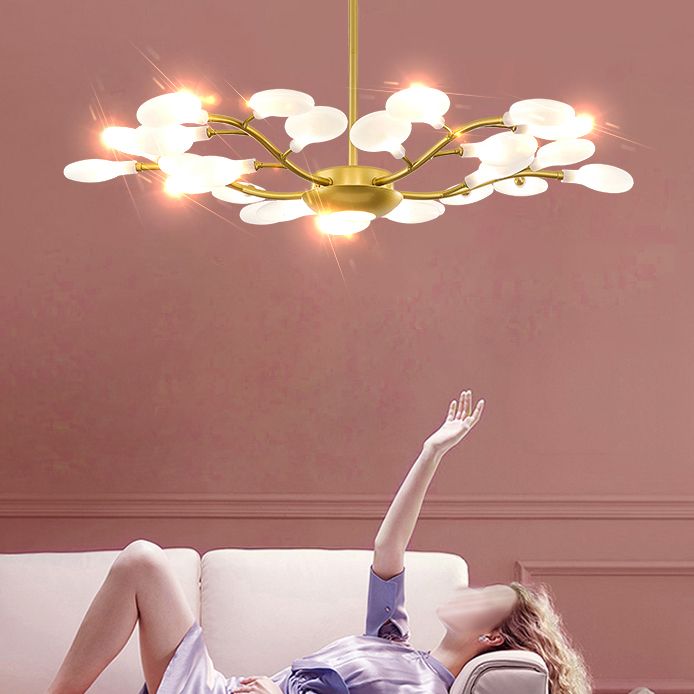 Goldzweig Kronleuchter modernistischer Metall und Acryldecker Kronleuchter für Wohnzimmer