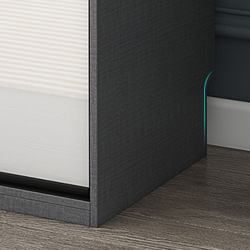 Modern Style Wardrobe White Color Wooden Wardrobe Closet for Home