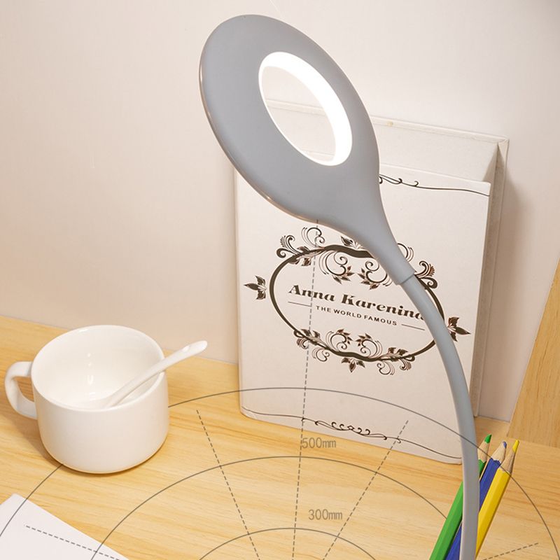 Lampada da tavolo moderna a 1 luci con circolo USB Luce da tavolo per il dormitorio