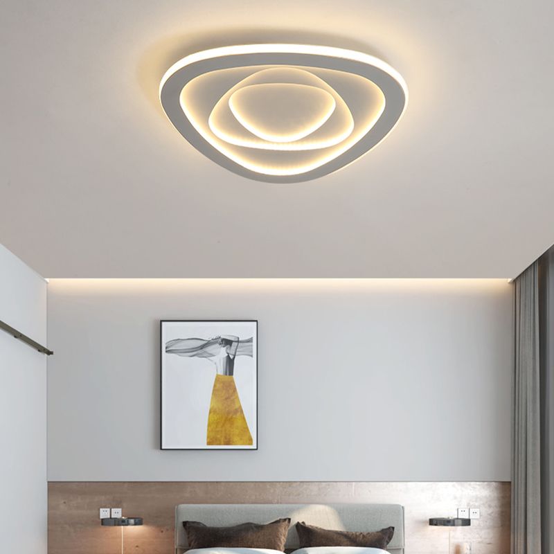 3 - Light Metal LED Flush Mount Light Triangle Modernism Ceiling Flush in White