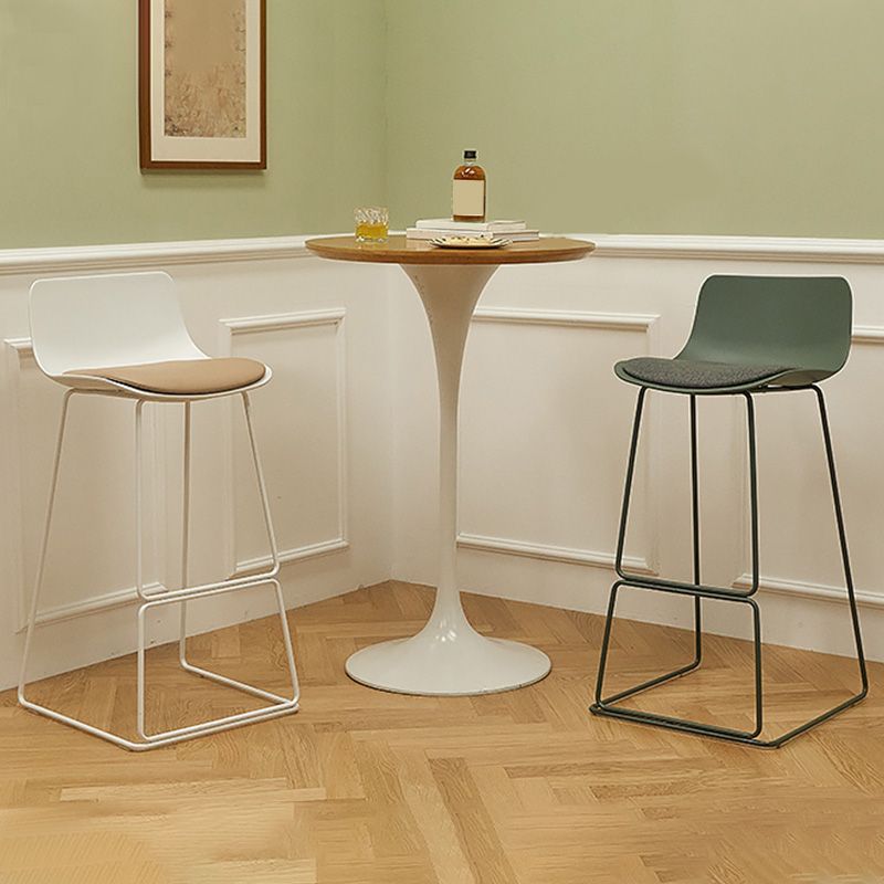 Scandinavian Low Back Bar Stool Plastic Stool with Metal Base