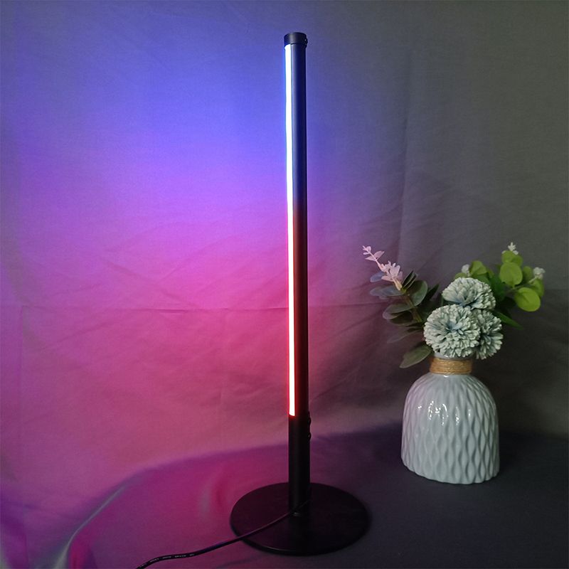 Lampada da comodino a forma di tavolo a forma di asta nera per camera da letto per camera da letto