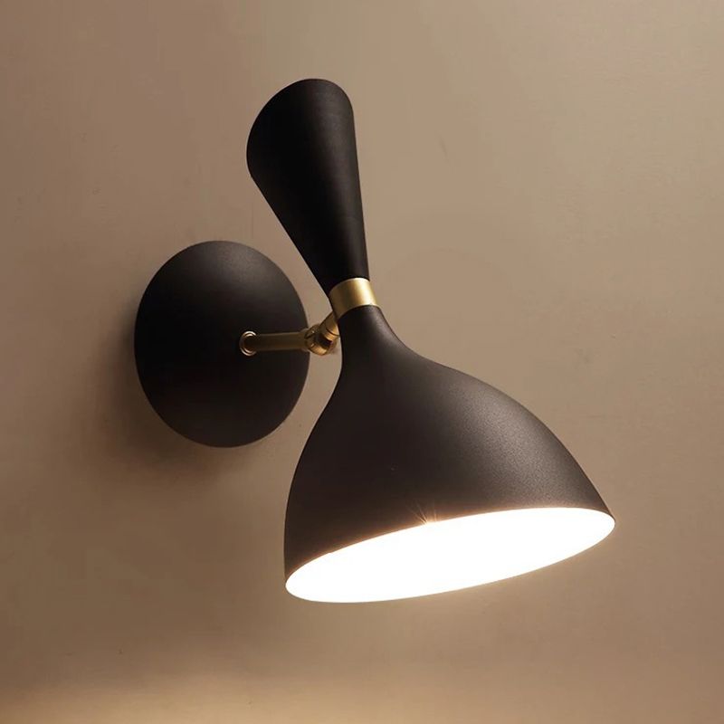 Estilo posmoderno Simplicidad metálica Simplicidad de pared de 11.8 pulgadas Altura Aliñada de iluminación de luz individual con brazo ajustable