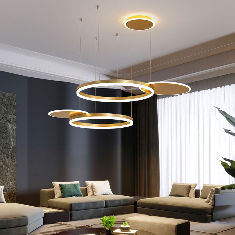 Forme de roue Lights Lights Modern Metal 4 lustres d'éclairage de lustre léger