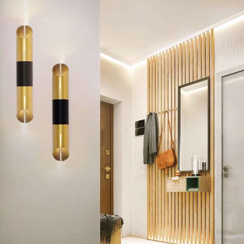 Lampada da parete a forma di tubo Metal postmoderno 1 lampadina nera e dorata Pronzo della parete