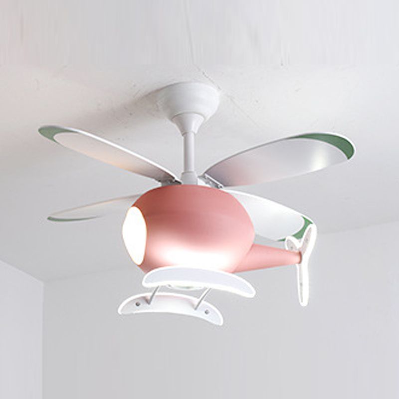 Éclairage de ventilateur de plafond de style pour enfants Metal 4 Plafond léger lampe à fans pour restaurant