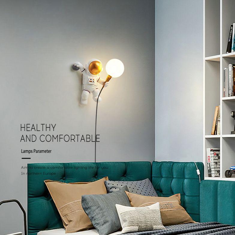 Astronaut Modeling Spherical Wall Sconce Lights Creative Resin Sconces