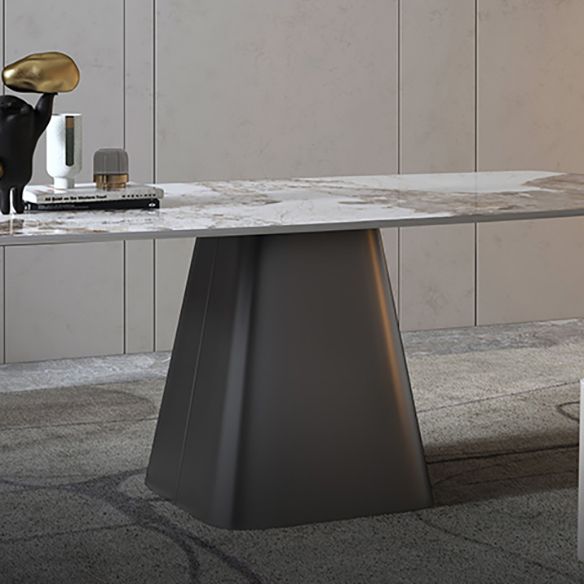 Minimalistischer Stil Sintered Stone Esstisch mit weißem festem Tisch und Sockelbasis für den Heimgebrauch