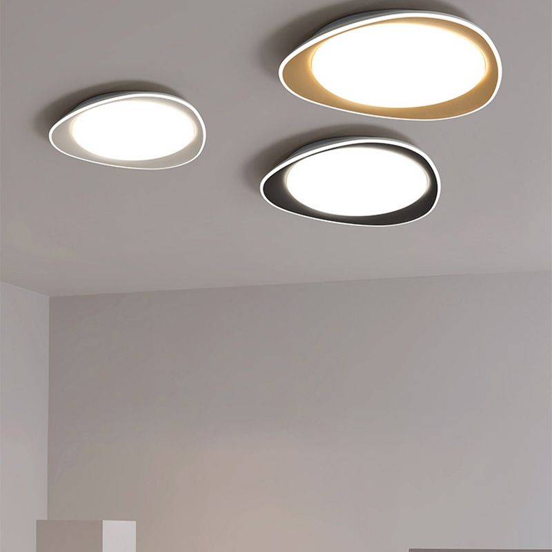 Modern Style Circular Shade Ceiling Lamp Metal 1 Headed Ceiling Lighting for Restaurant