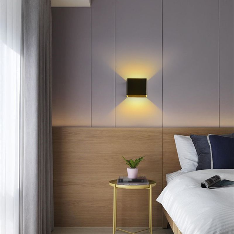 Geometry Shape Wall Lighting Modern Style Metal 2 Lights Sconce Lamp for Living Room