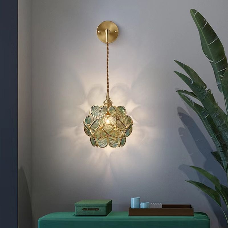 Modern Metal Wall Sconce Flower Shape Vanity Lamp with Glass Shade for Bathroom