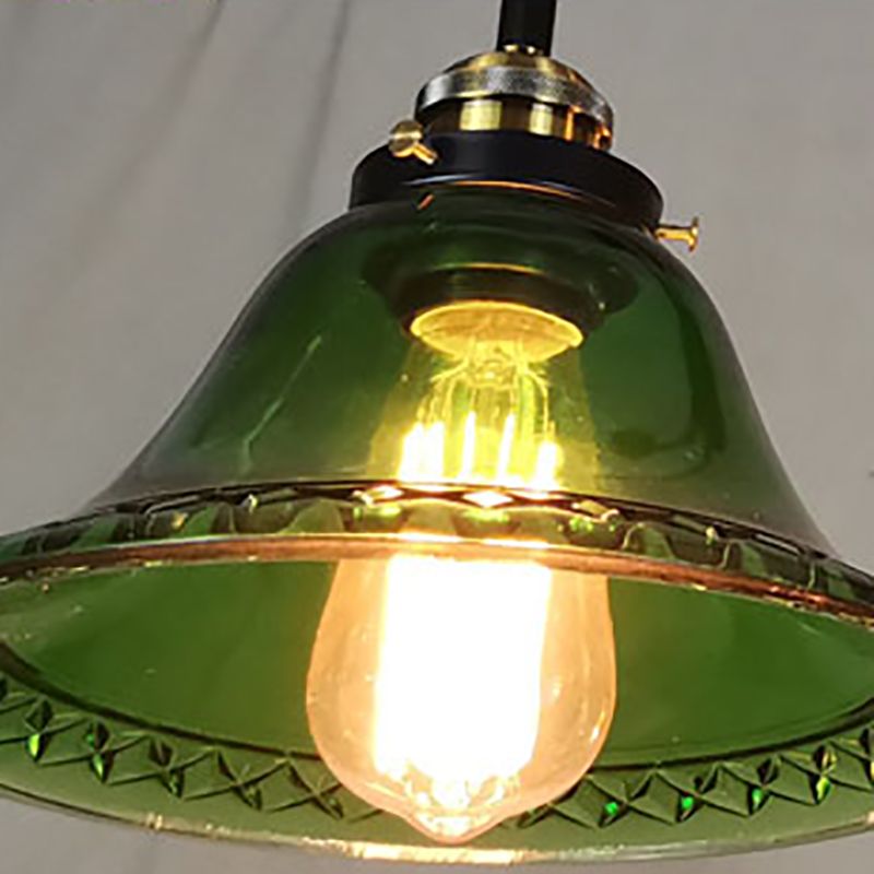 Lampadino in vetro verde chiaro vintage Lampone in vetro verde chiaro per sala da pranzo