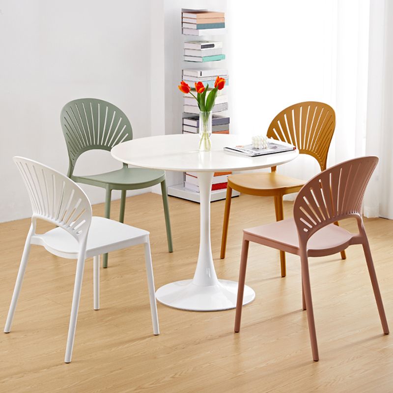 Estilo contemporáneo que cena la cocina plástica de la silla con la parte posterior abierta que cena las sillas sin brazos