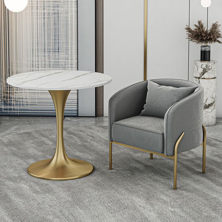 Mesa de comedor redonda contemporánea Mesa de comedor de piedra sinterizada con base de tulipán