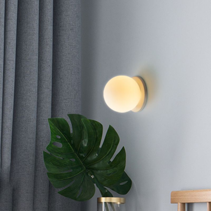 Glaskugelförmige Deckenbefestigung Minimalistische weiße Deckenbefestigung Leuchte