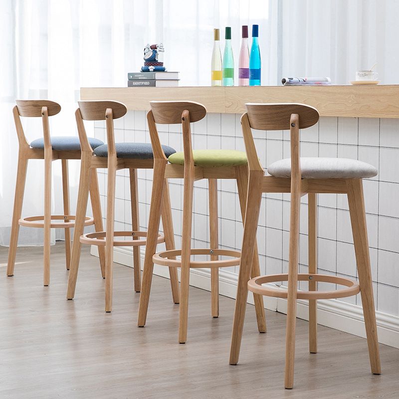 Scandinavian Matte Finish Solid Wood Bar Stool Dessert Shop Footrest Stool