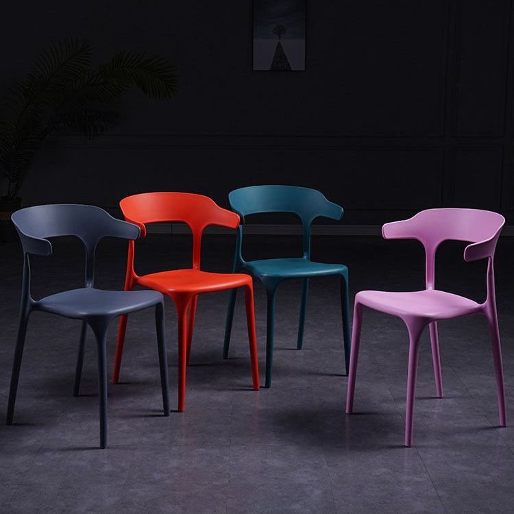 Sillón escandinavo de plástico para interior y exterior, silla de comedor con respaldo abierto