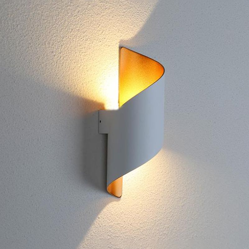 1 Light Metal Unique Shade Wall Lighting Modern Style Wall Mounted Light Fixture