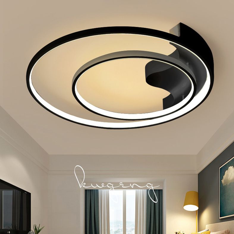 Loop Shaped Flush Mount Minimalism Metal LED Ceiling Light for Bedroom