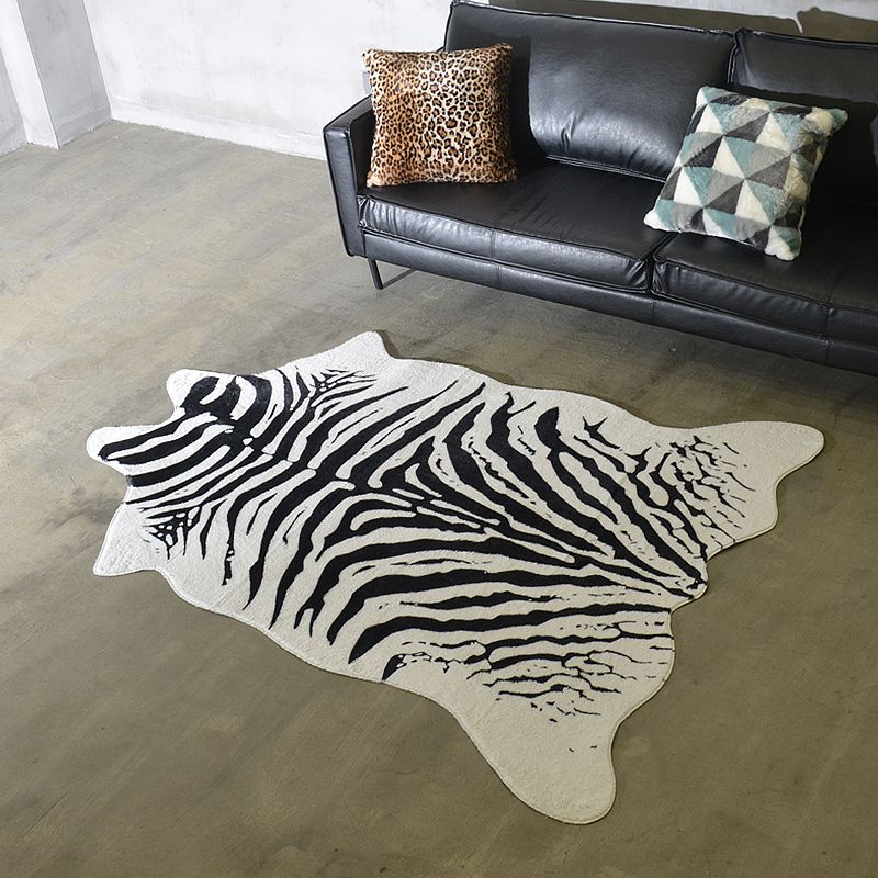 Black Bedroom Rug Modern Zebra Striped Pattern Rug Polyester Pet Friendly Washable Area Rug