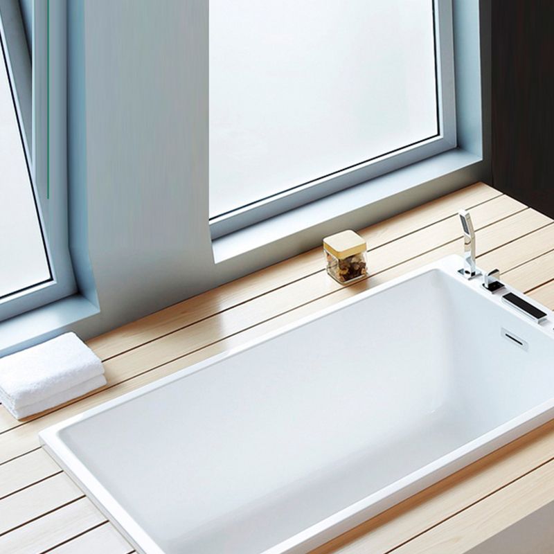 Modern Embedded Bathtub Acrylic Bath Tub with Drain and Massage Device