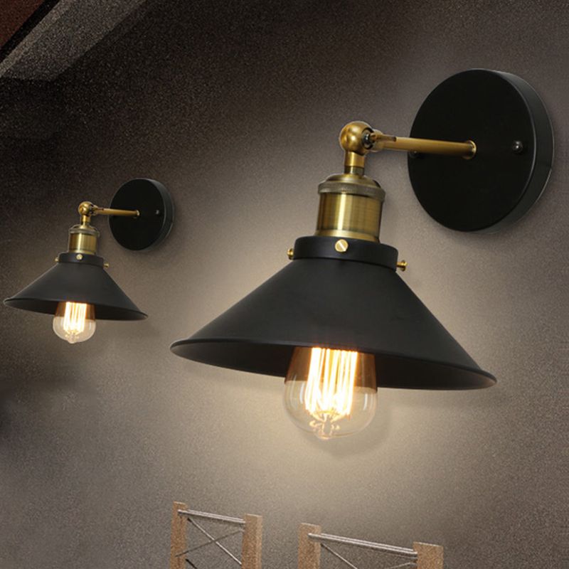 1-Light Flare Shade Wall Sconce Industrial Style Metal Wall Lighting in Black