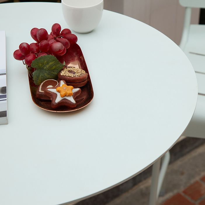 Metal Indoor-Outdoor Bar Height Table Contemporary Bar Table with Pedestal