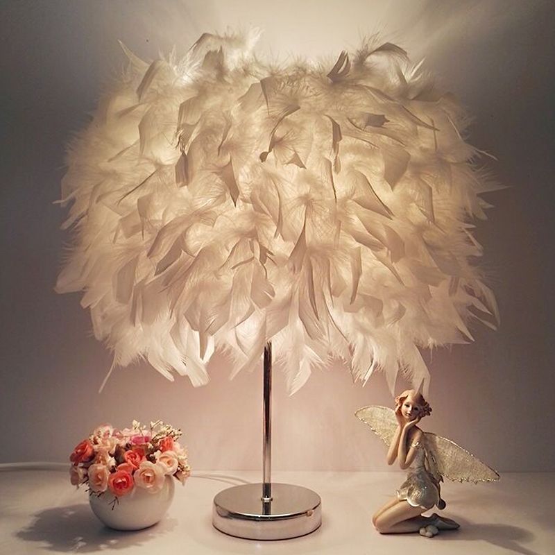 Modern Single Nightstand Lamp Red/White/Pink Bucket Shaped Table Light with Feather Shade and Crystal Drop