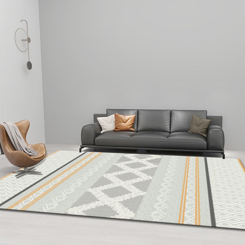 Minimalist Graphic Pattern Rug Polyester Carpet Stain Resistant Indoor Carpet for Home Decoration
