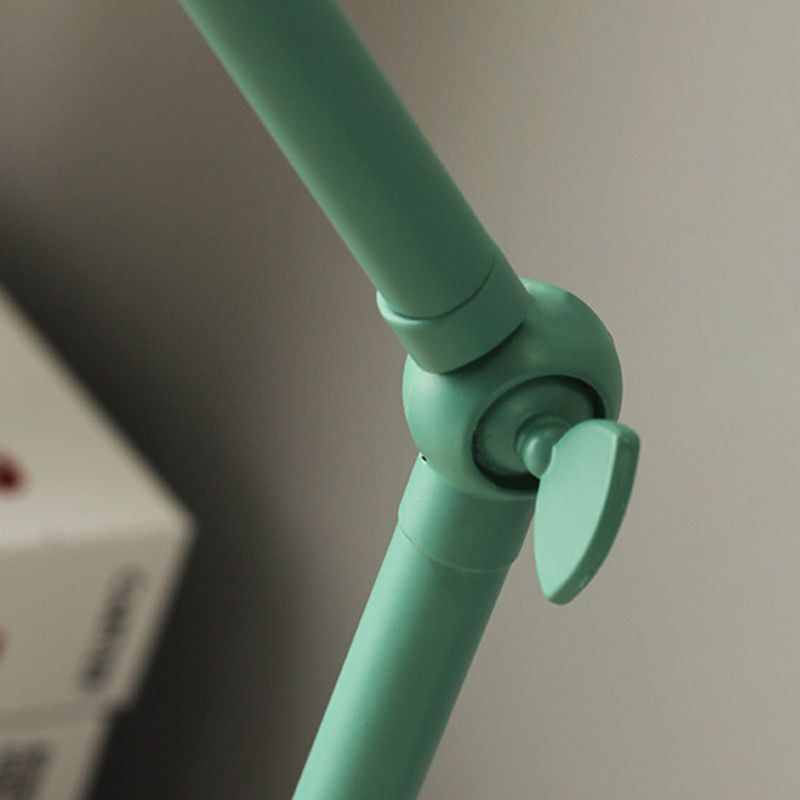 Lampada da tavolo da tavolo a forma di campana in stile contemporaneo