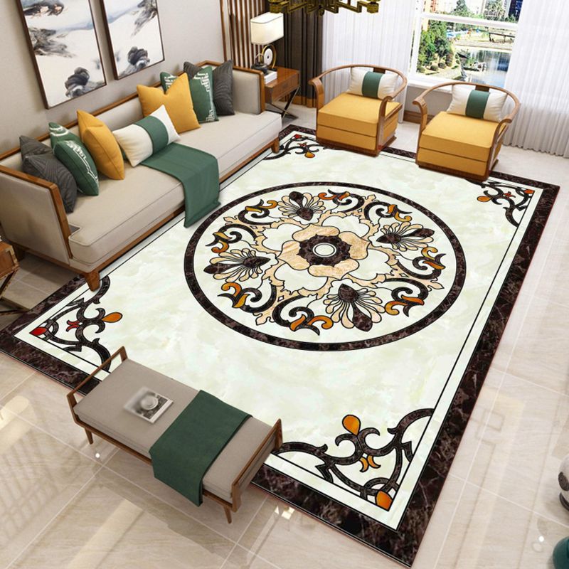 Victoria Floral Pattern Rug White Polyster Carpet Washable Area Carpet for Living Room