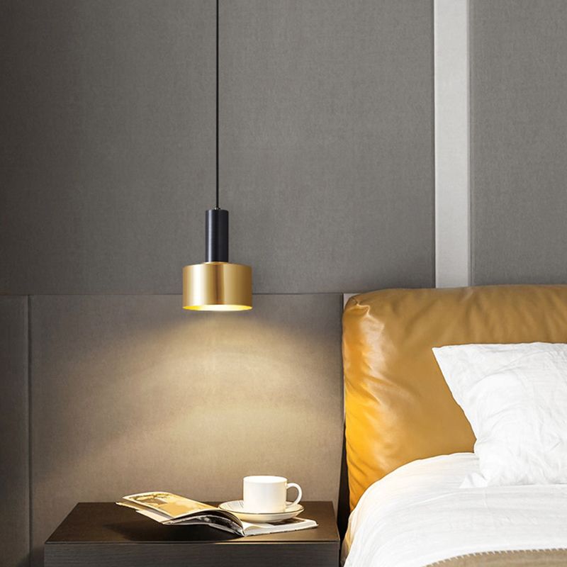 Circle Bedroom Down Lighting Pendant Metal Simplicity Style Hanging Light Fixture