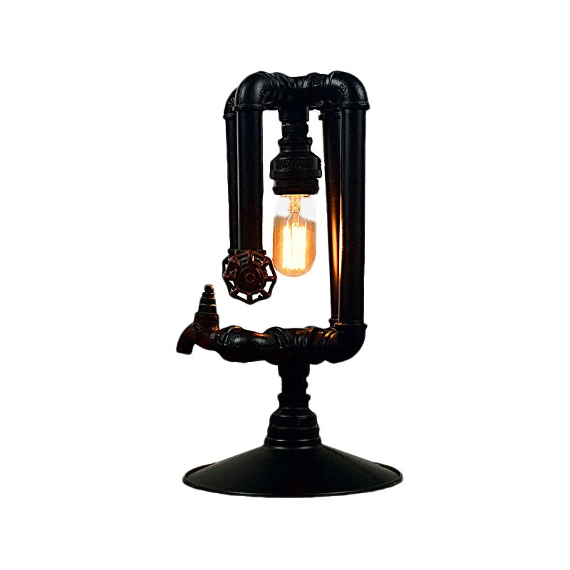Zwart 1-licht bureaulamp Vintage Metallic Crossing Pipe Table Light met Water Tap Deco